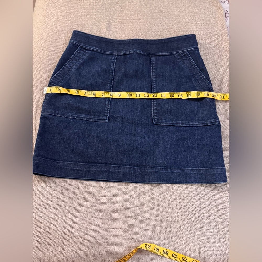 LOFT Dark Blue Mini Skirt - Picture 5 of 7